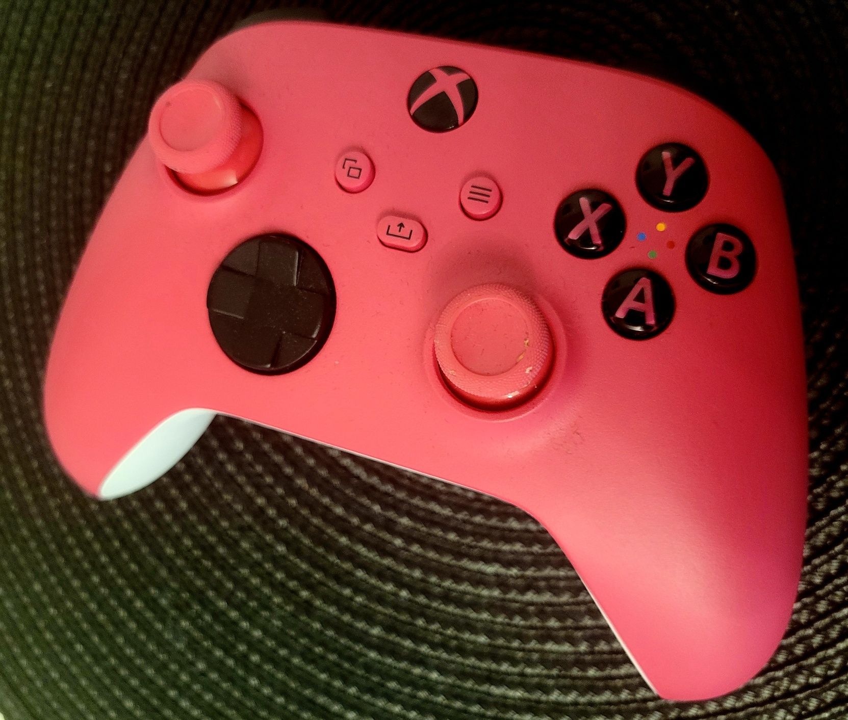 Pad Xbox Series S/X - Deep Pink na gwarancji do 2026!
