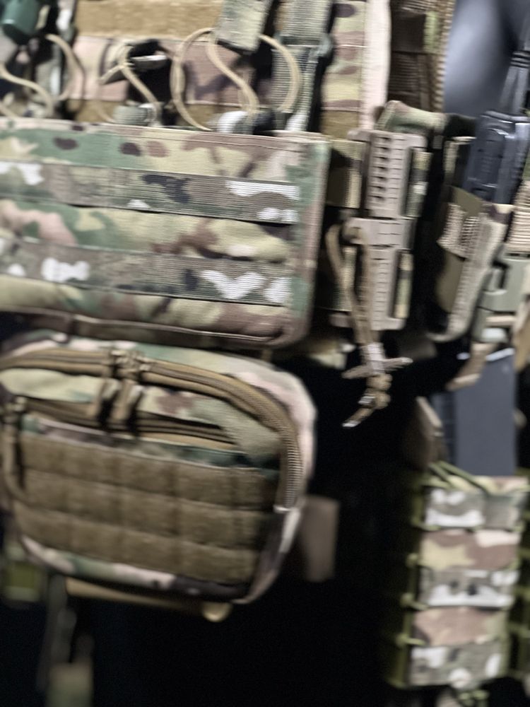 Напашник multicam D1000