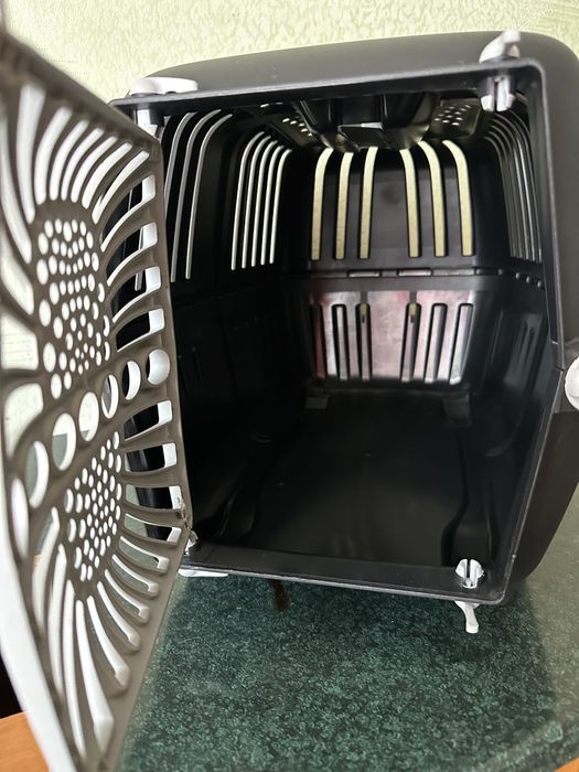 Переноска для тварин вагою до 10кг