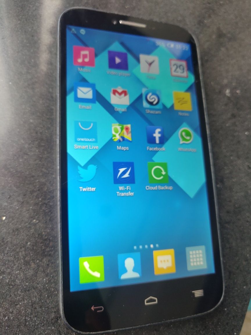 Alcatel OneTouch pop c9 (7047D)