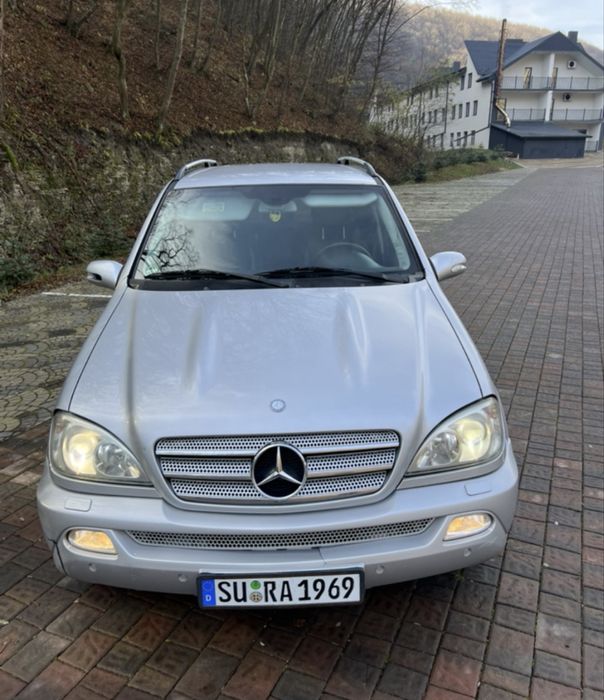 Продам Mercedes-Benz  ML 2004 року  2.7 дизель