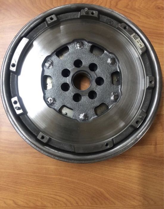 Маховик демфер Nissan Honda Mazda Navara d 40Volkswagen  Misubishi