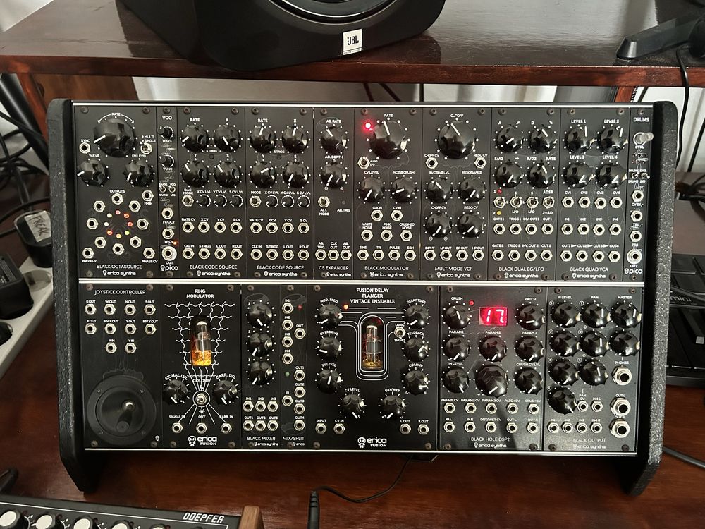 Liquid Sky Dada Noise System - Erica Synths