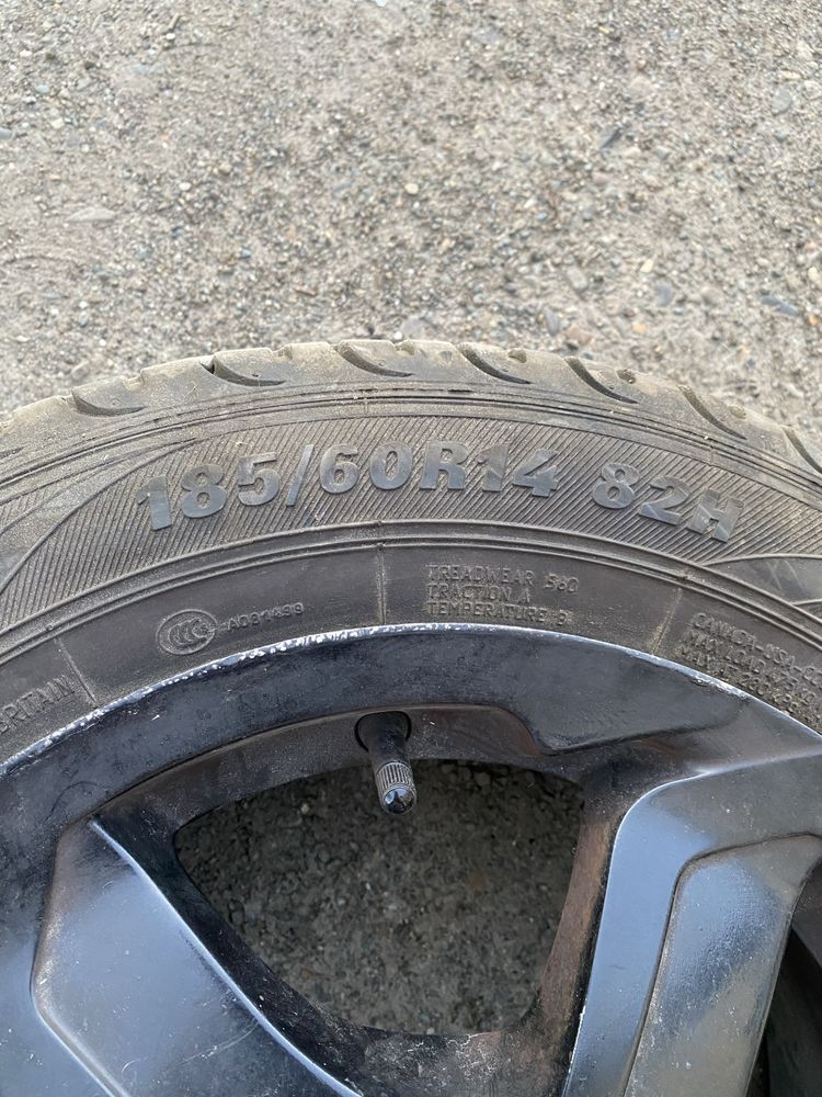 Продаю титанові диски Skoda з гумою 185/60 R14