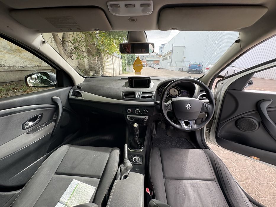 В Житомирі Renault Megane3 1.5d k9k 2013 праве кермо Житомир євробляха