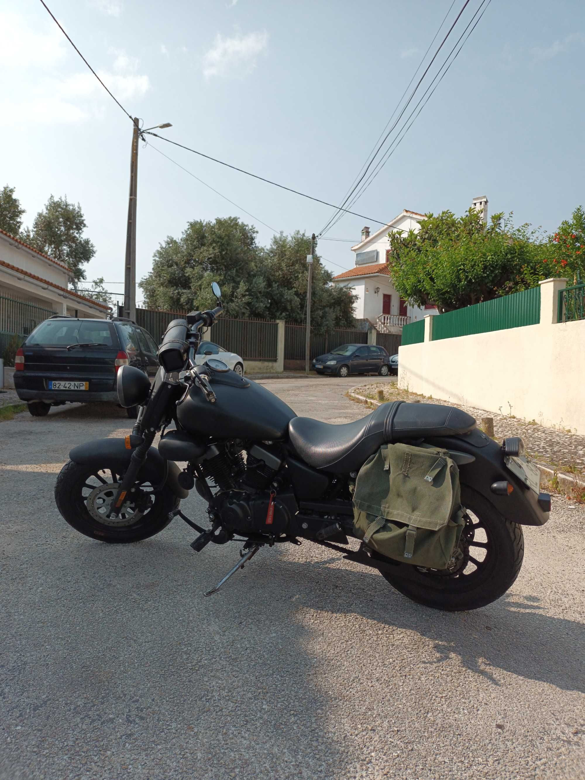 Keeway Blackster 250i