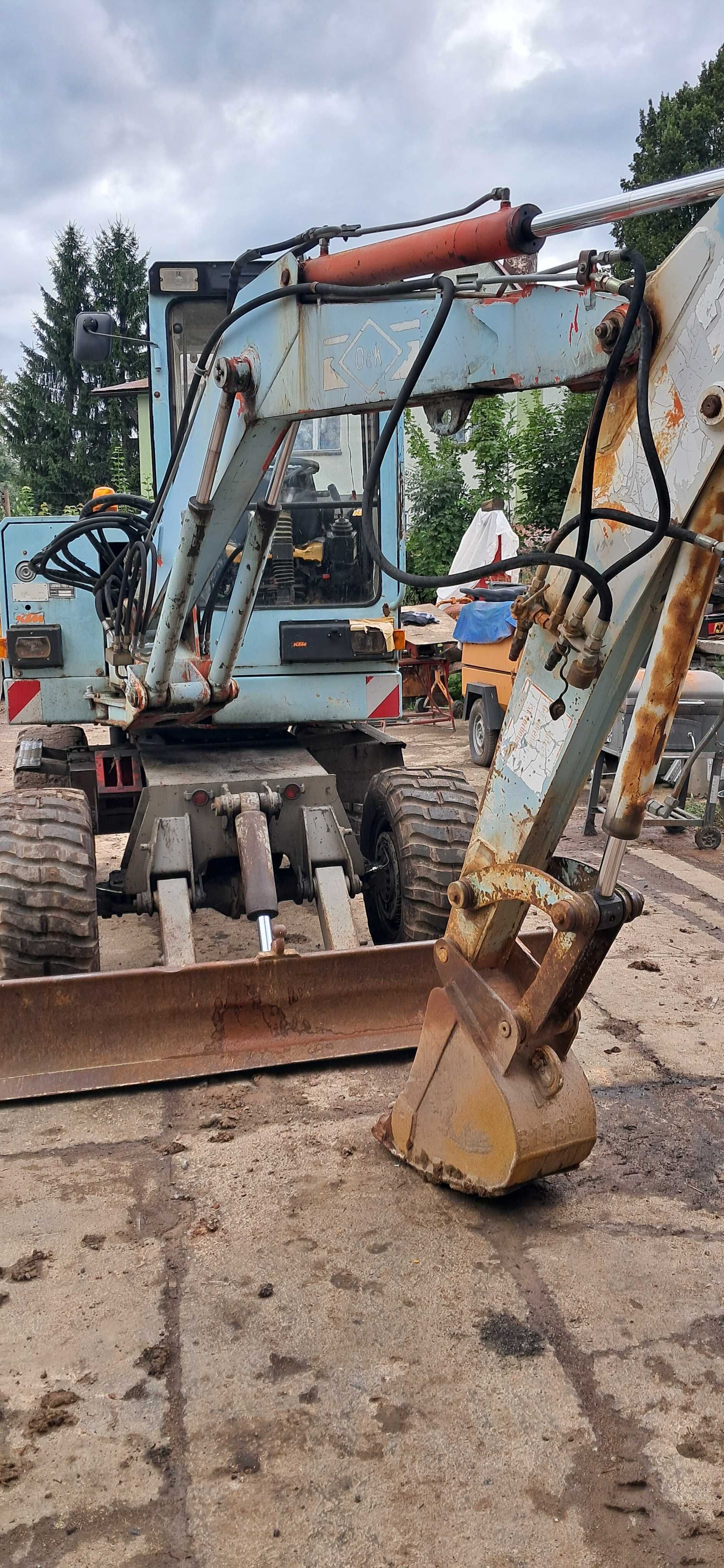 koparko ładowarka koparka kołowa jcb 3cx cat komatsu terex atlas o&k
