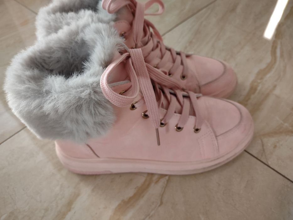 Buty zimowe dziewczęce r 36 (22cm)