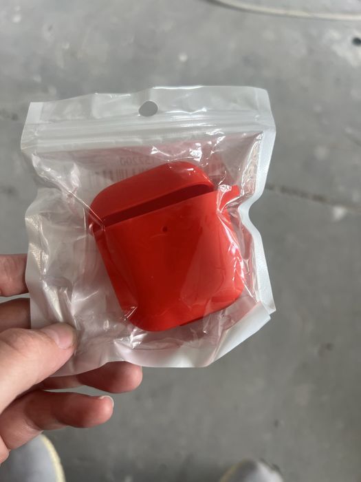 Силіконовий чохол для airpods 1 червоний