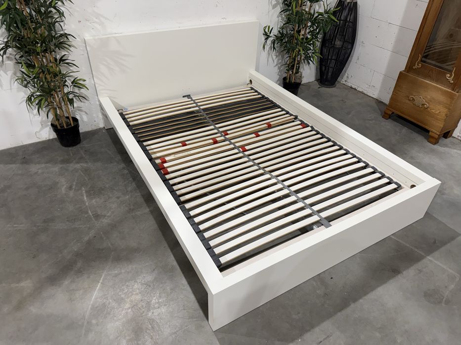 Białe łóżko Ikea Malm 140x200 cm super stan dowóz wysyłka