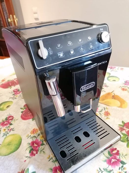 Máquina de café DELONGHI