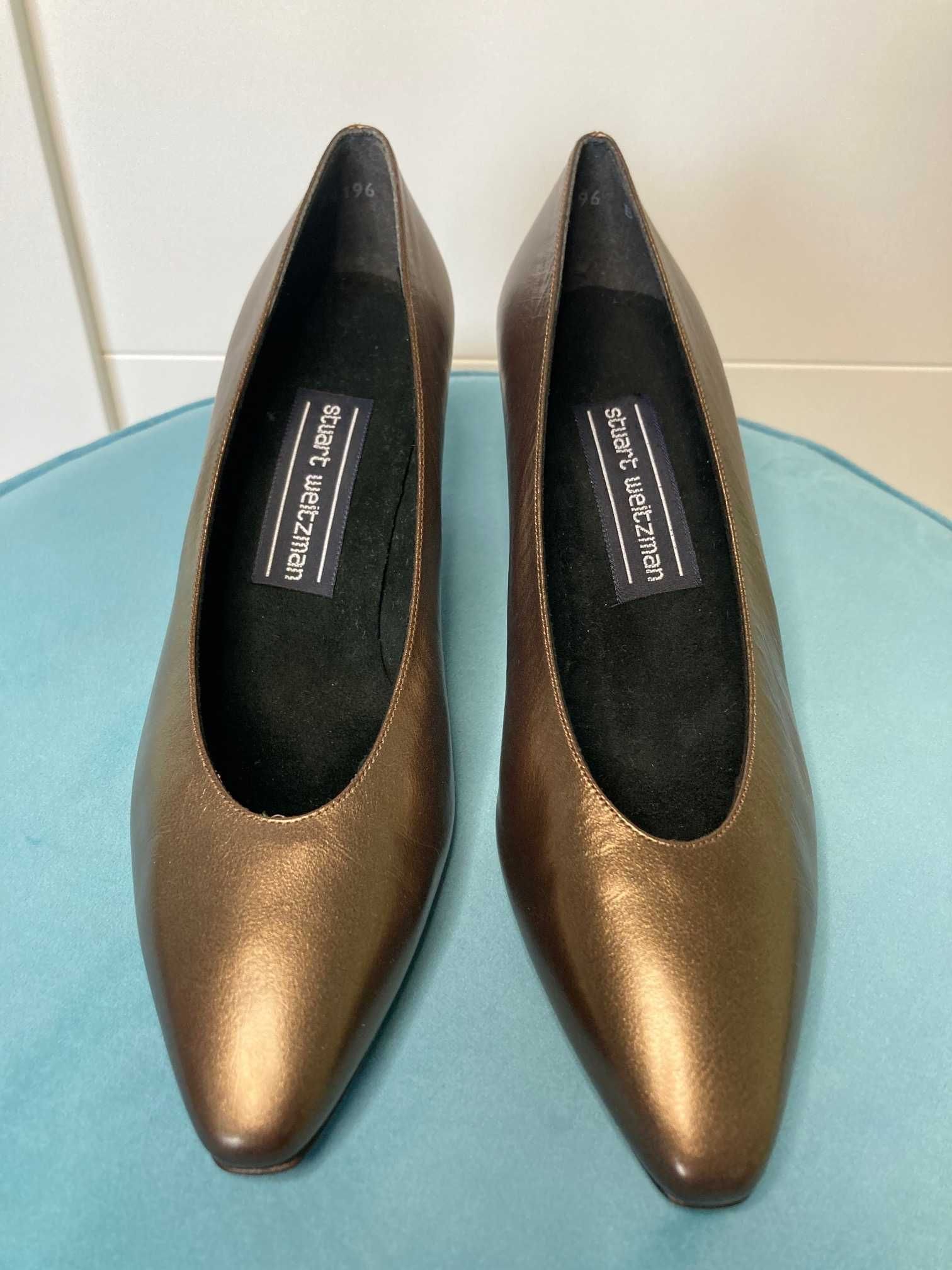 Nowe brązowe metaliczne buty czółenka Stuart Weitzman luksus 38