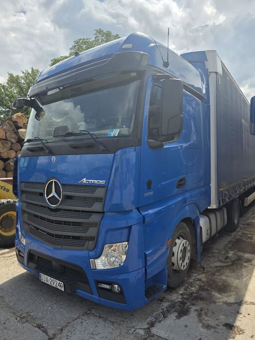 Mercedes-Benz Actros 1851 lowdeck mega  Mercedes-Benz Actros 1851 mega lowdeck