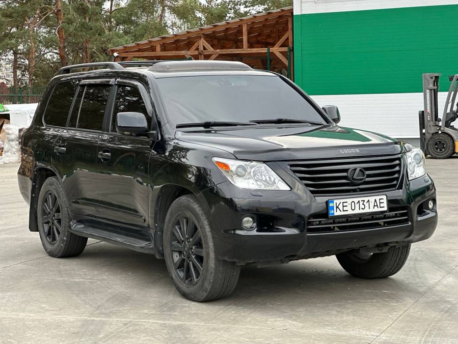 Продам Lexus LX 570