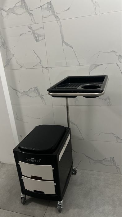 Taboret do pedicure / Pomocnik fryzjerski