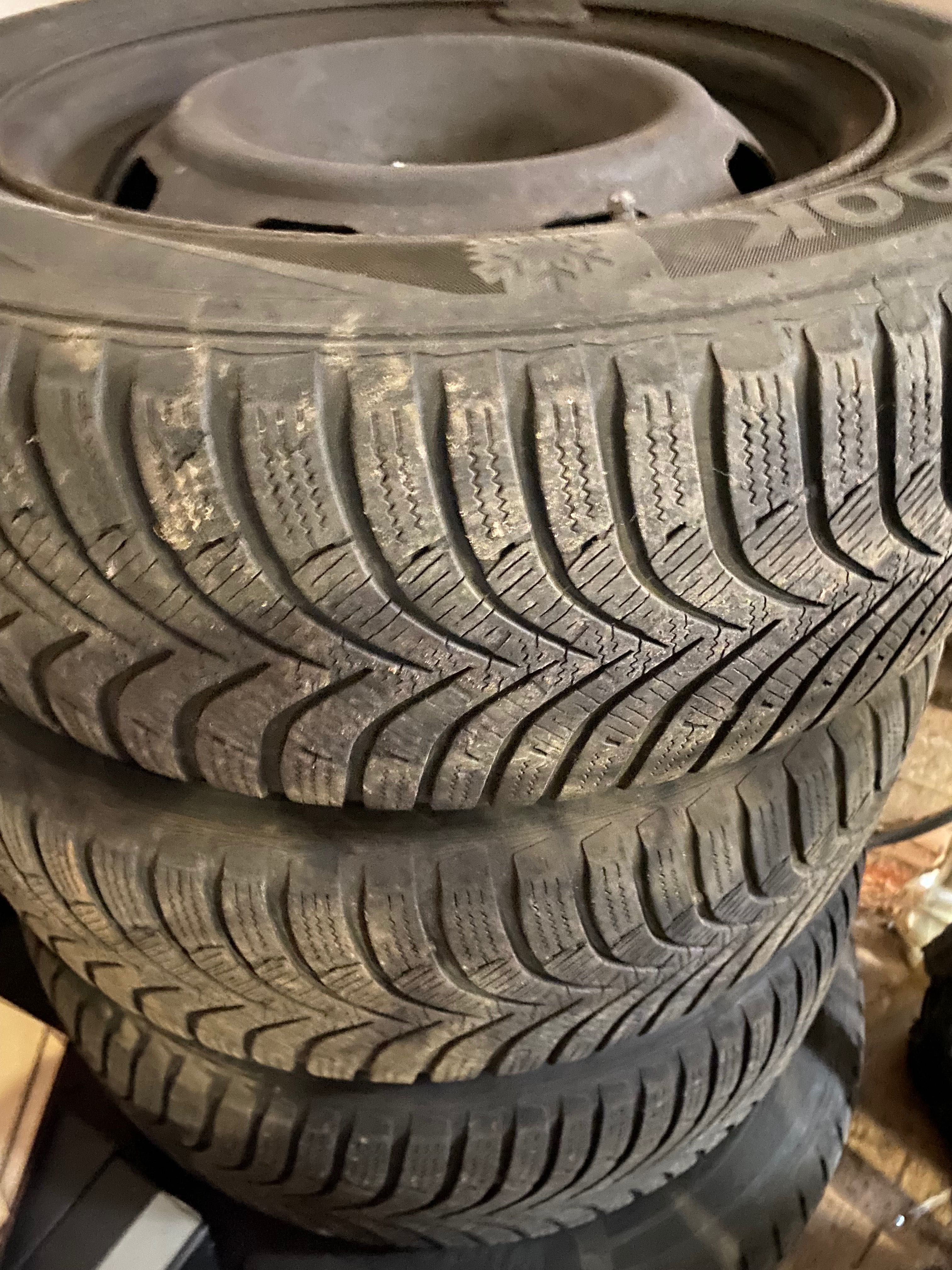 Зимова гума hankook r15, металеві диски r15 4/108 Peugeot Citroen