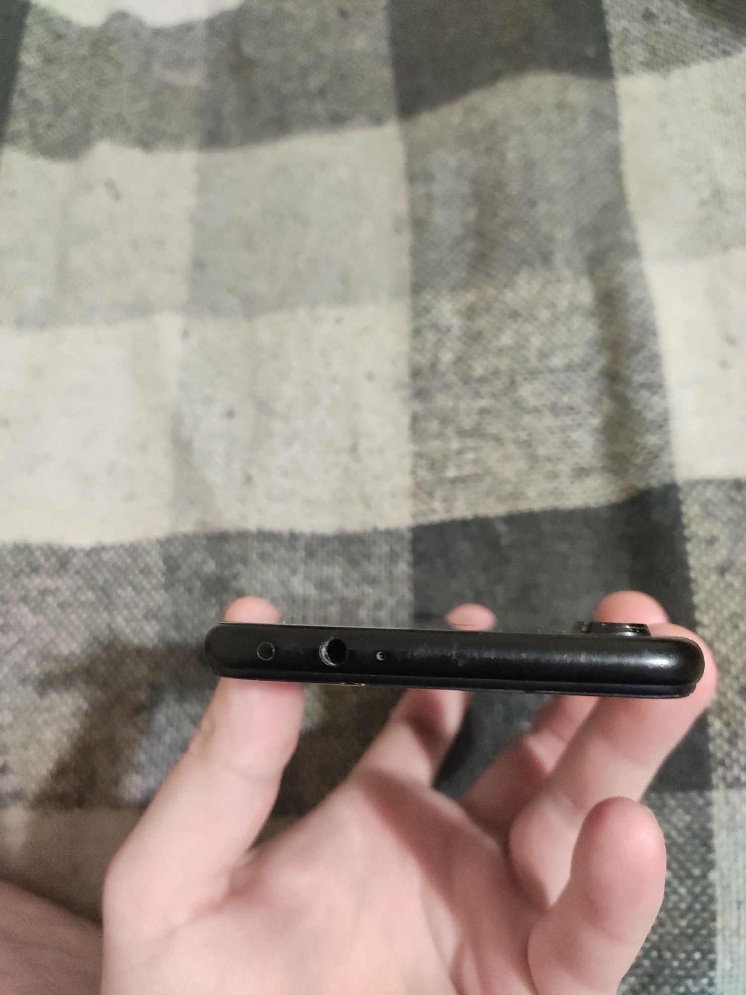 Redmi note 7 4/64