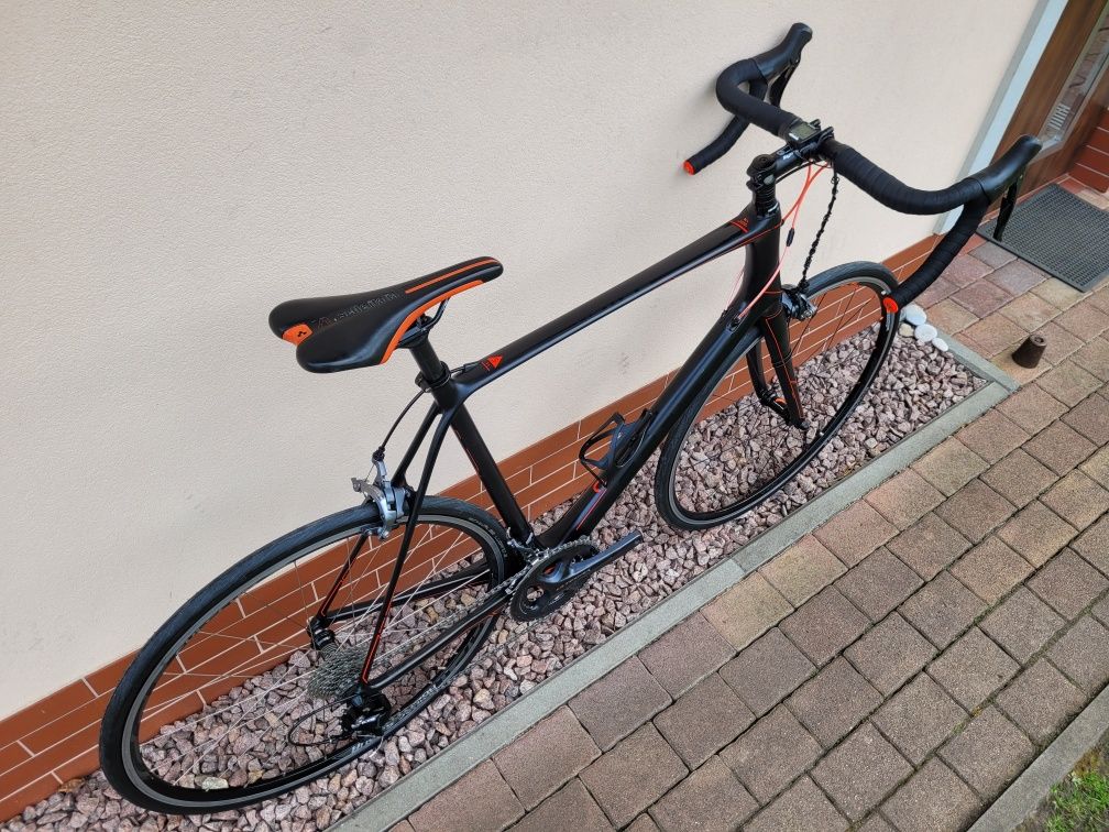 Rower szosowy CUBE AGREE SL * karbon * Ultegra / 105 * 2x11 * 64