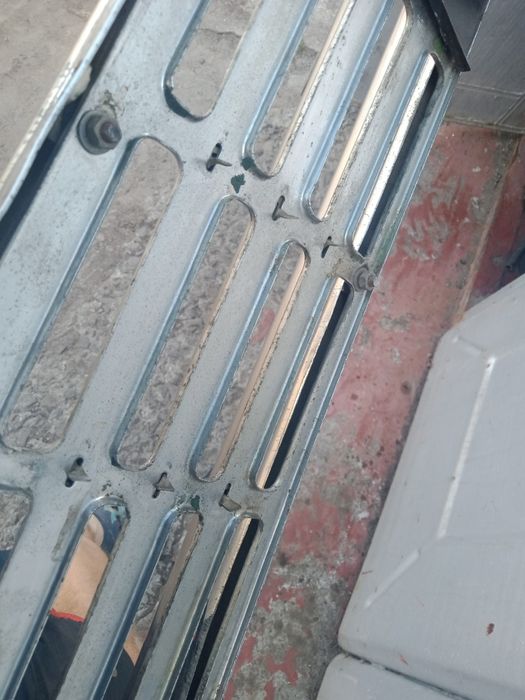 Передняя решетка на 403 ИЭ  МОСКВИЧ ИЭ экспортная