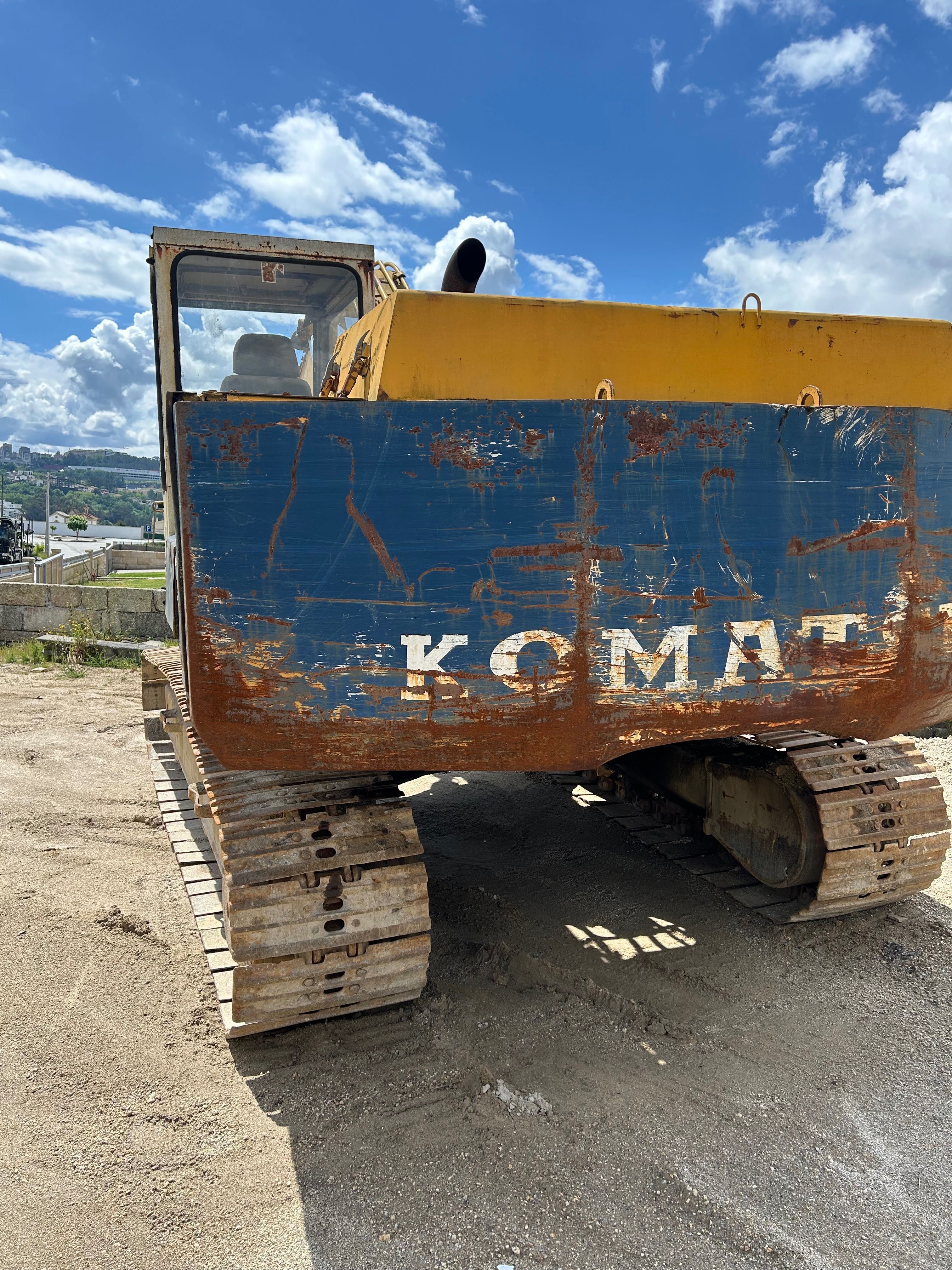 Máquina giratória Komatsu pc210-3