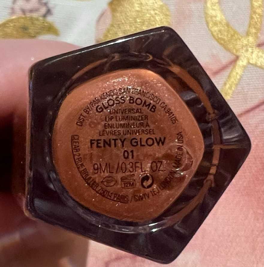 Błyszczyk Fenty Beauty full size nowy, nieużywany Gloss Bomb Glow 9ml