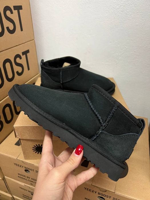 Уггі Чоловічі UGG Ultra Mini Black (Замша) Size 44 Хіт Сезону