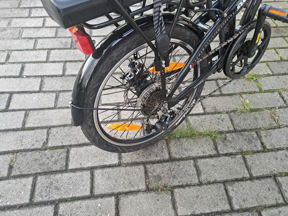 Rower elektryczny Swifty Liberte czarny rama