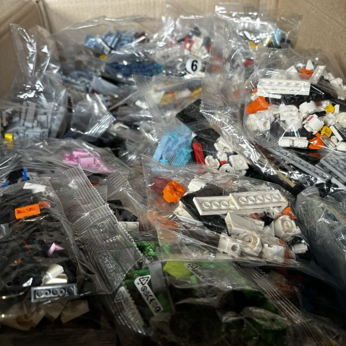 Конструктор на ВАГУ мікс дитячий (сумісний з lego) лего 1кг фігурки