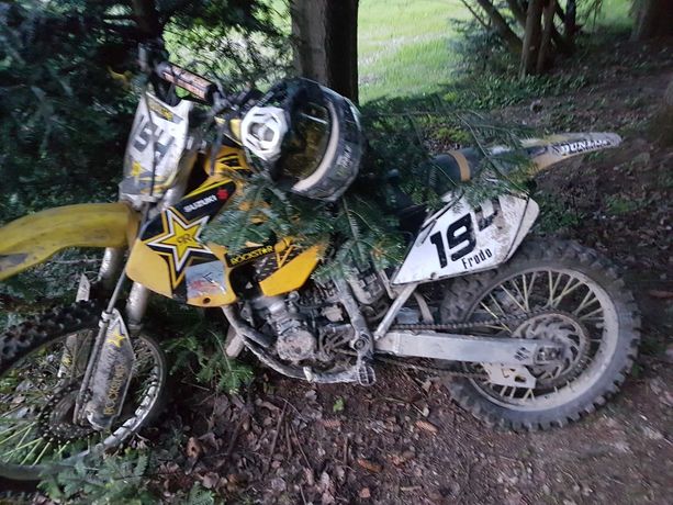 Suzuki   rm  125