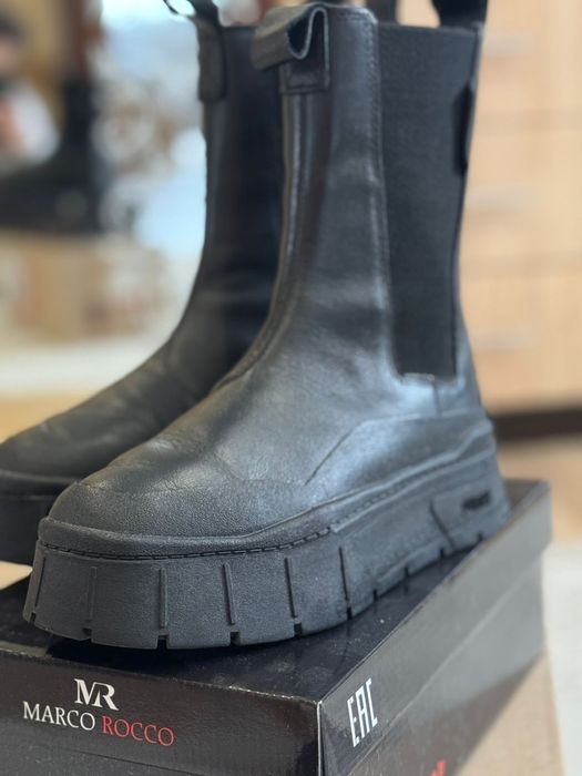 Продам  челсі високі Puma