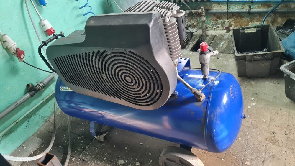 Kompresor sprężarka Metabo 270 L Profi 655- 11/270