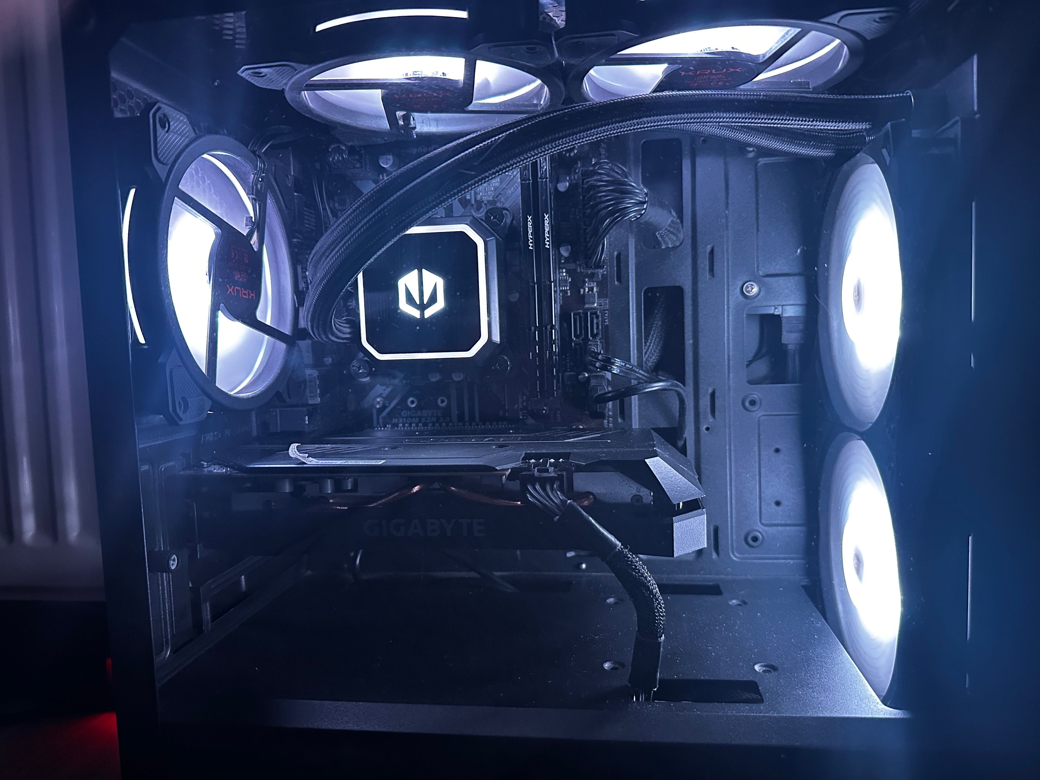 RTX 2060 windforce OC 6gb Zadbana.