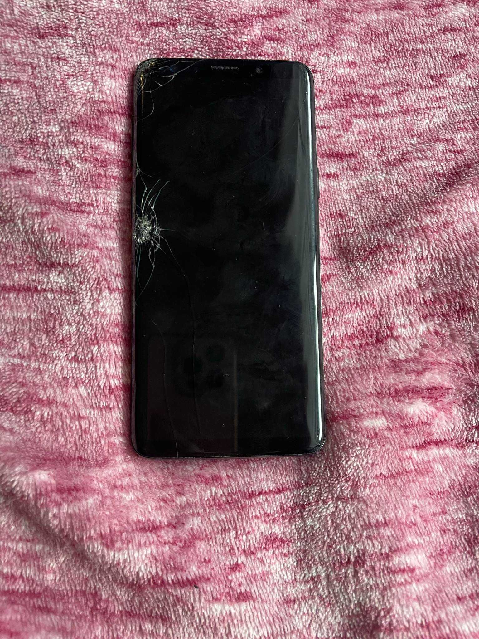 Samsung S9 Edge uszkodzony lcd