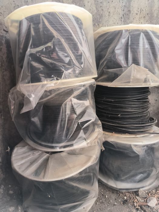 Sznur do spawania wykładzin PCV 4mm 160mb czarny 2kg