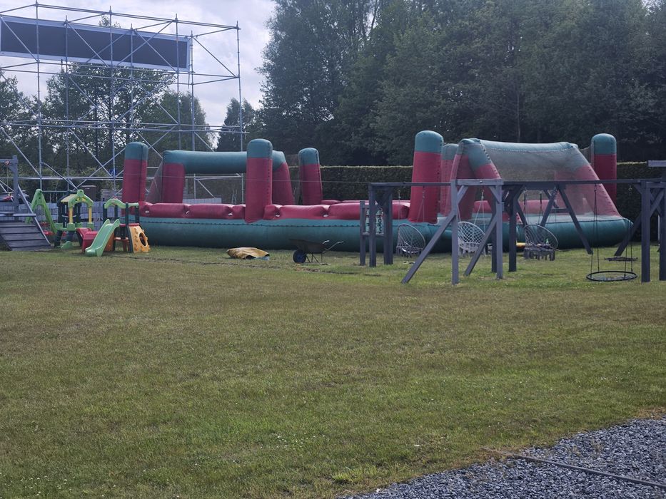 Plac zabaw Dmuchane ogromne boisko do piłki nożnej