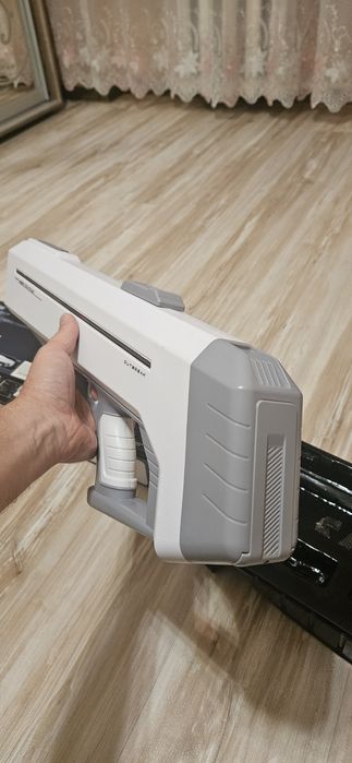 Водяний пістолет (автомат)