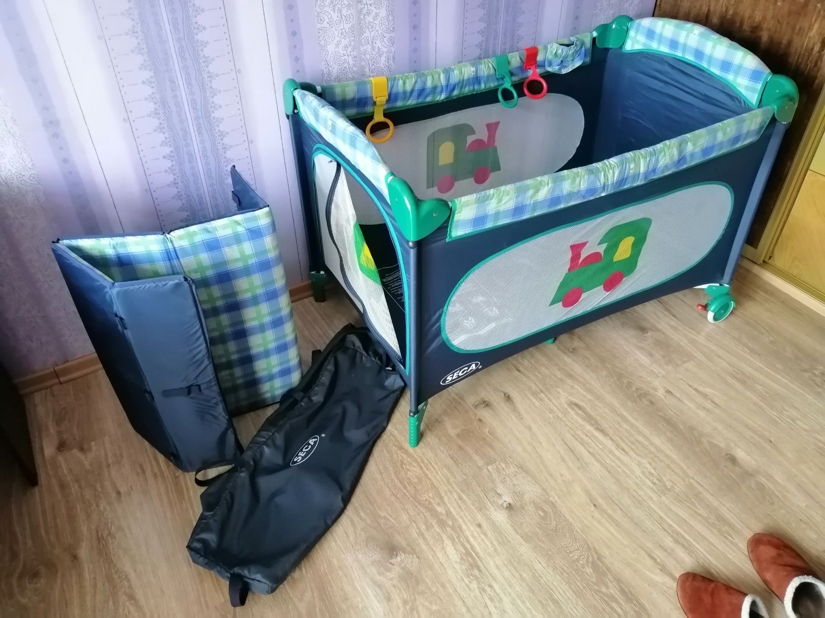 Дитячий манеж SECA