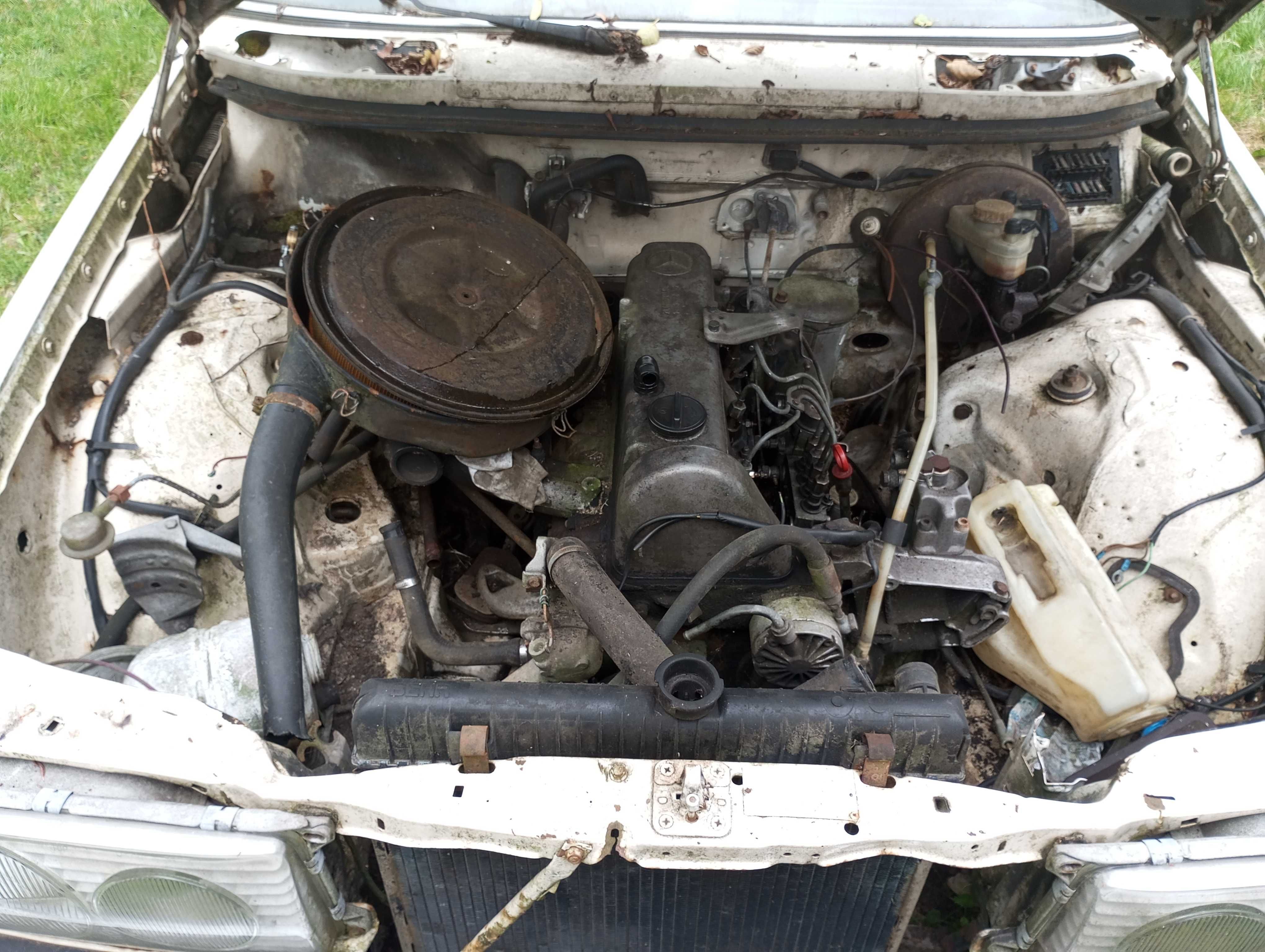 Mercedes 123 kombi 2,4 d