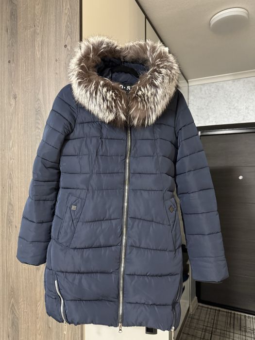 Зимова куртка жіноча