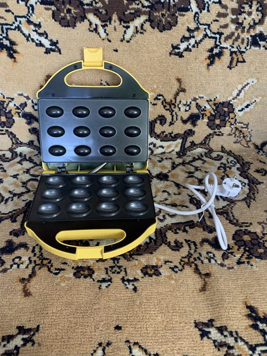 Продам нову горішницю Magio