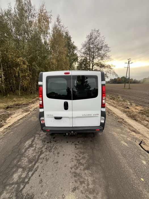Opel Vivaro Long L2H1 Dwa Kluczyki Trafic