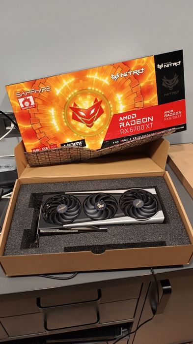 Відеокарта Rx 6700xt 12gb