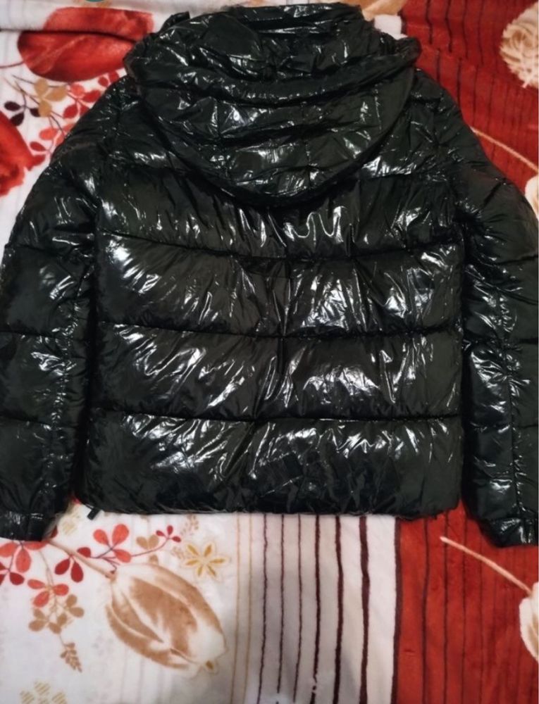 Casaco moncler novo