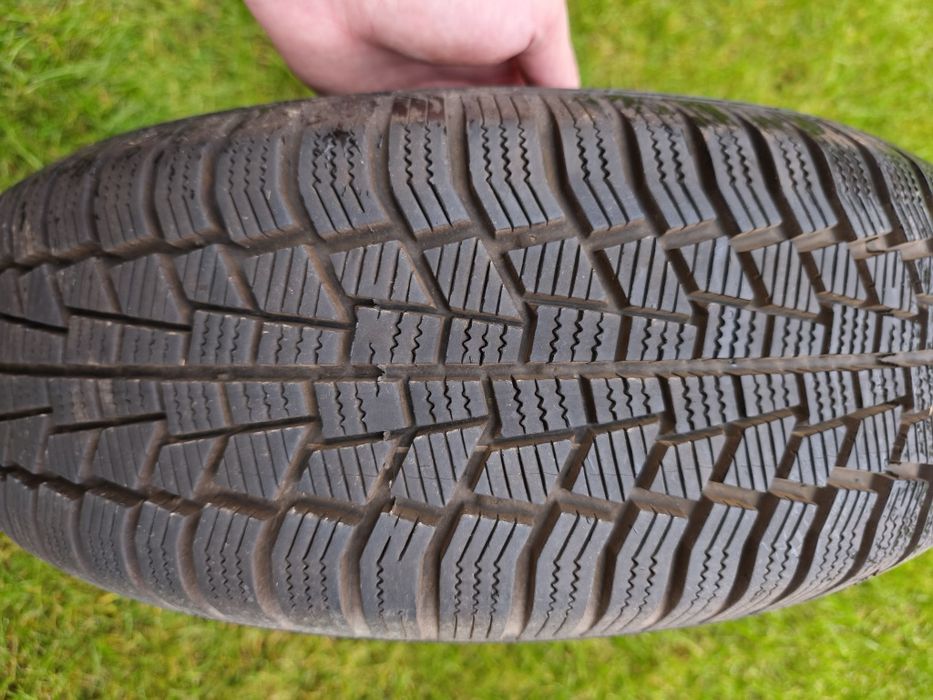 OPONA ZIMOWA 195/65R15 OPONA ZIMOWA Gislaved 2023 zestaw 4 szt