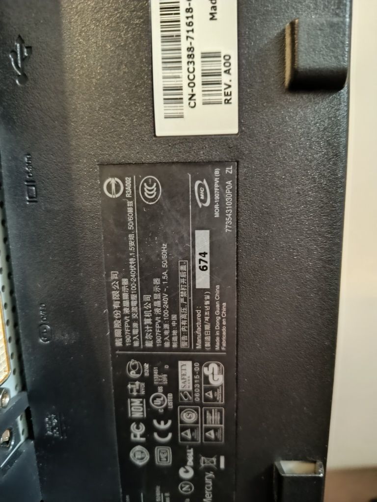 Monitor 19 cali  Dell