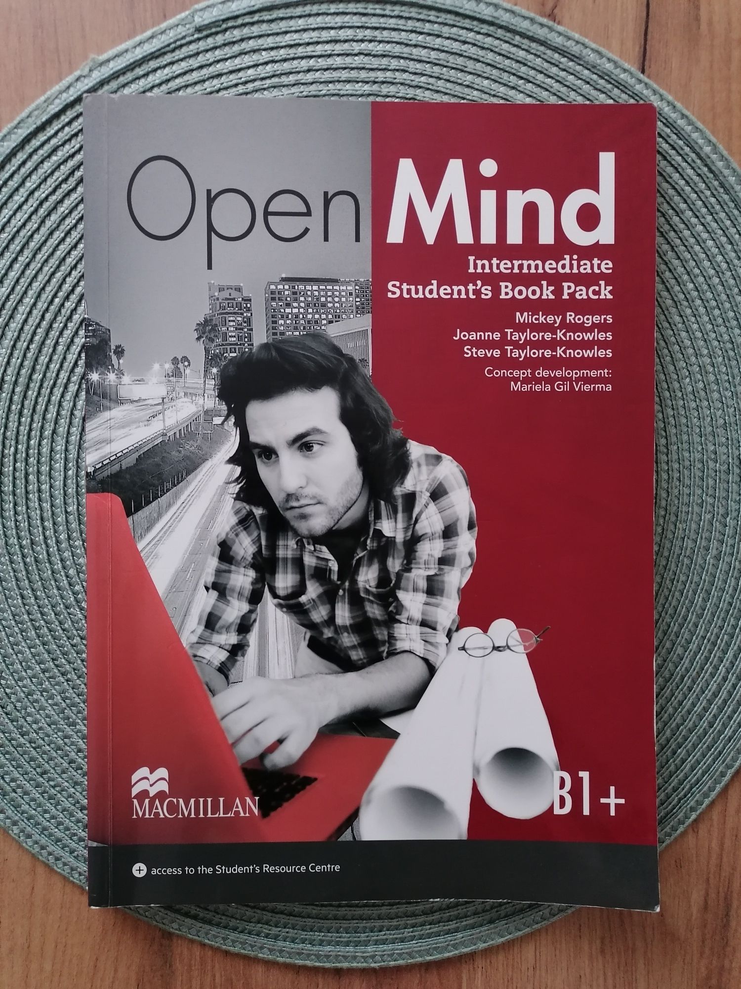 Open Mind B1+ intermediate student's book pack DVD, MACMILLAN level 3