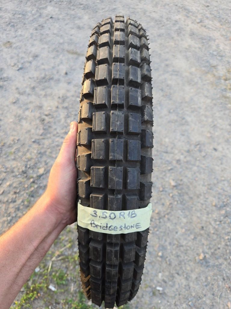 Моторезина 3.50 100/90R18 4.00R18 110/90/80 120/70