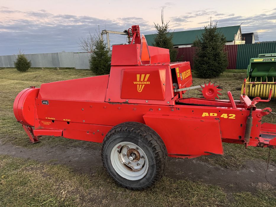Прес підбирач Пресс-подборщик тюкопрес Велгер WELGER AP42 (AP430-400)