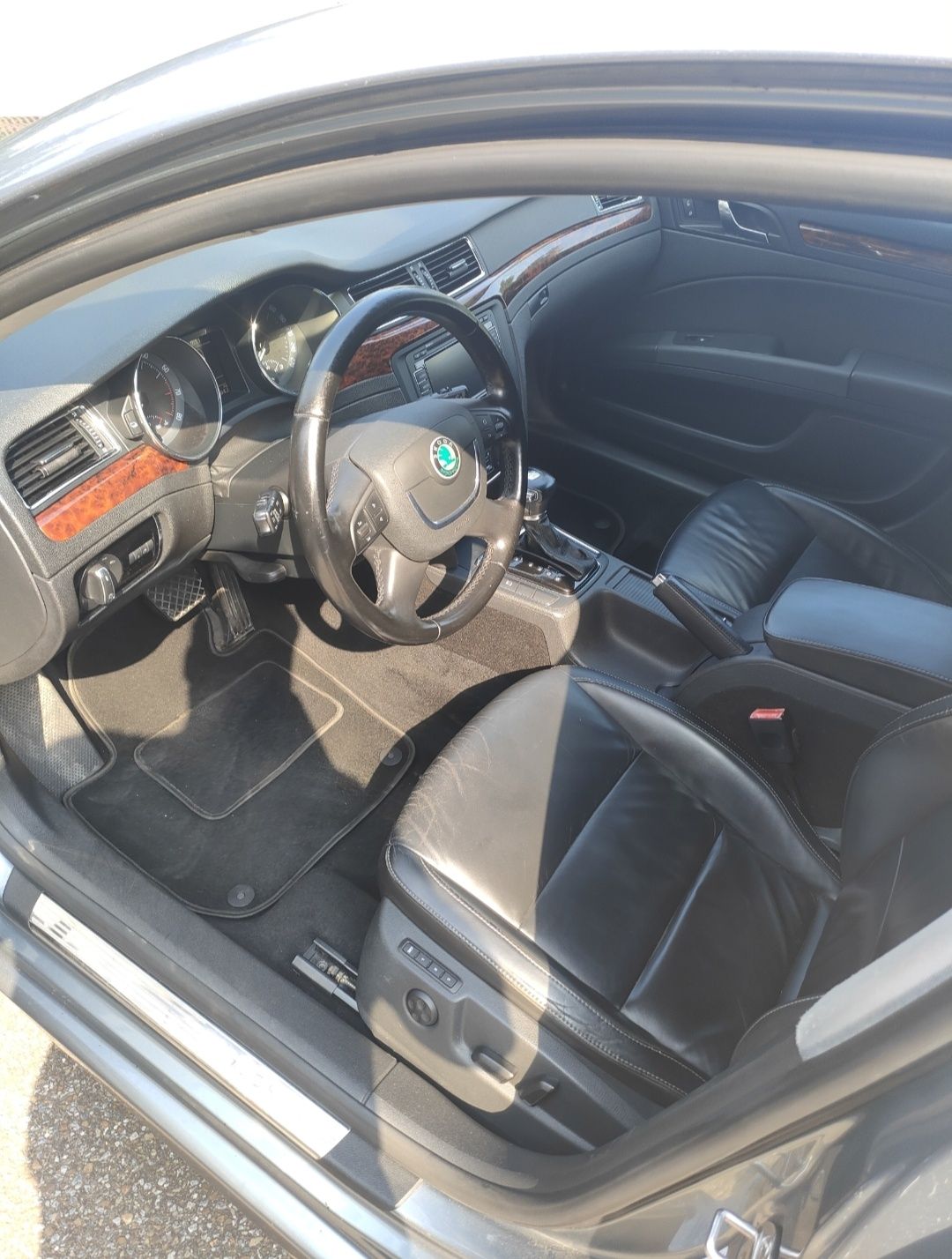 Skoda Superb 3.6 V6 4x4 automat