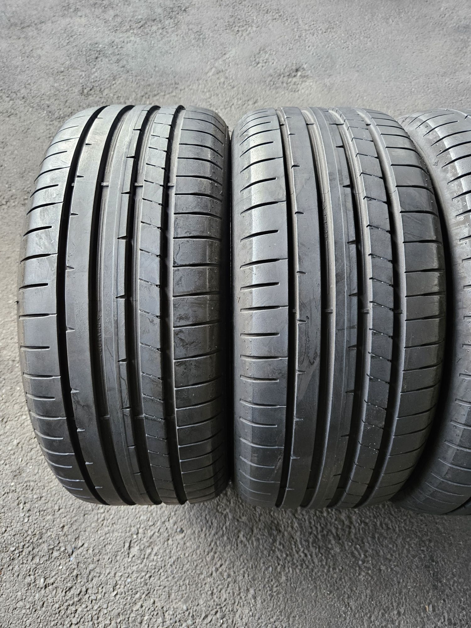 Kpl Opon Letnich Dunlop Sport Maxx RT2 225.45.17 91Y Rok 2022